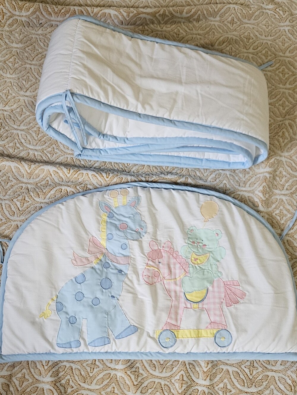 Vintage Crib Bumber Set HOUSE OF HATTEN
